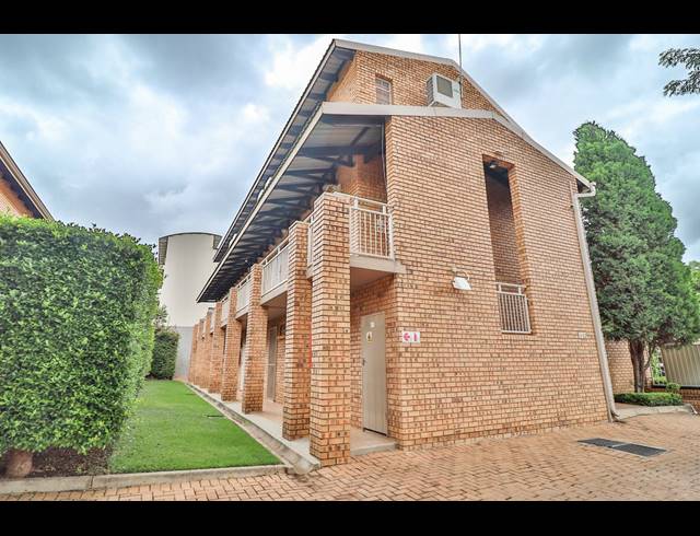 0.5 BEDROOM APARTMENT RENTED IN HATFIELD